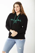 Kadın Büyük Beden Siyah Kapşonlu Kanguru Cepli Sweatshirt 65N37184