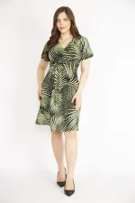 Kadın Yeşil Büyük Beden Anvelop Yakalı Elbise