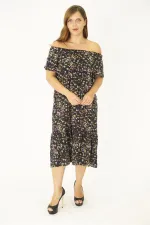 Kadın Büyük Beden Renkli Dokuma Viskon Kumaş Yakası Lastik Ve Volan Detaylı Elbise 65N36916