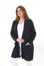 Kadın Büyük Beden Lacivert Ön Cepli Hırka 65N37600