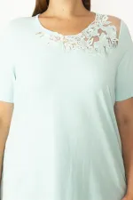 Kadın Yeşil Büyük Beden Pamuklu Kumaş Yaka Dantelli Bluz 65N35688