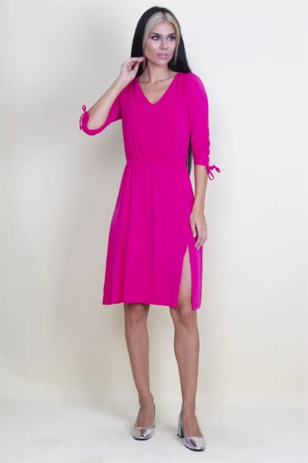 KOL VE BEL DETAYLI YIRTMAÇLI ELBİSE