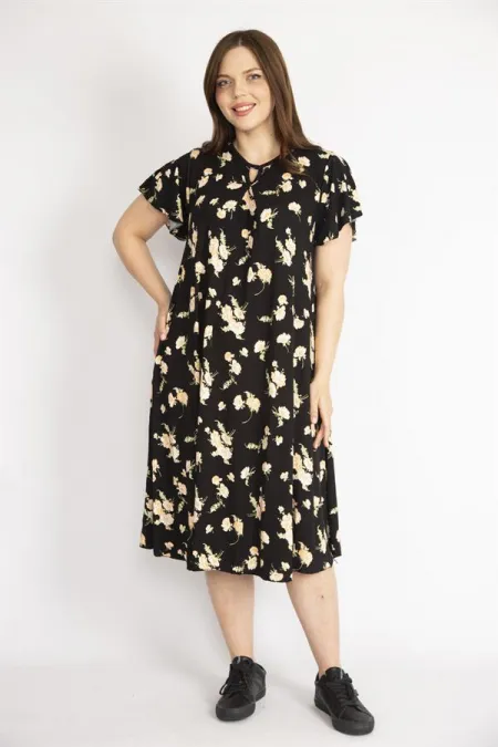 Kadın Siyah Büyük Beden Öpücük Yaka Çiçek Desenli Elbise