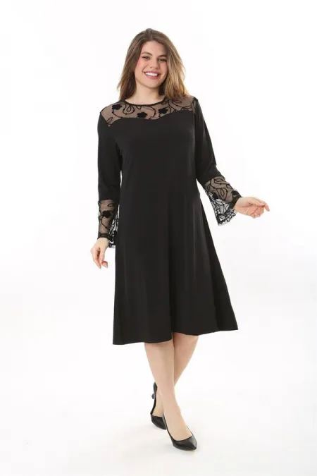 Kadın Büyük Beden Siyah Dantel Detaylı Elbise 65N37660