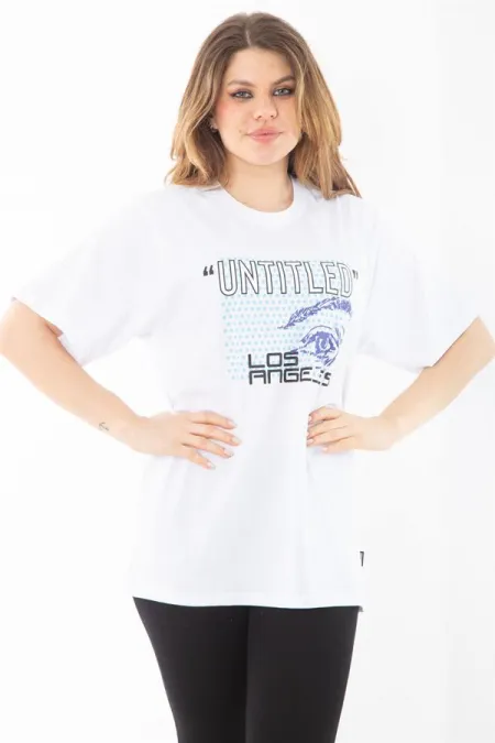 Kadın Büyük Beden Beyaz Pamuklu Kumaş Ön Baskılı Kısa Kol Bluz