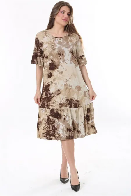 Kadın Büyük Beden Kahve Batik Desenli Kısa Kollu Etek Ucu Katlı Elbise 65N37764