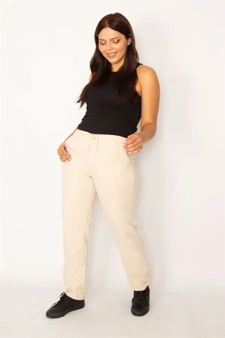 Kadın Taş Beli Tünel Bağcık Detaylı Yan Ve Arka Cepli Gabardin Kumaş Pantolon 65N34145