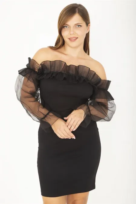 KADIN SİYAH YAKA VE KOLLARI ORGANZE DETAYLI ABİYE ELBİSE