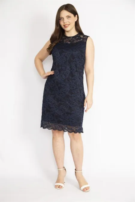 Kadın Bej Büyük Beden Arka Gizli Fermuarlı Astarlı Dantel Elbise