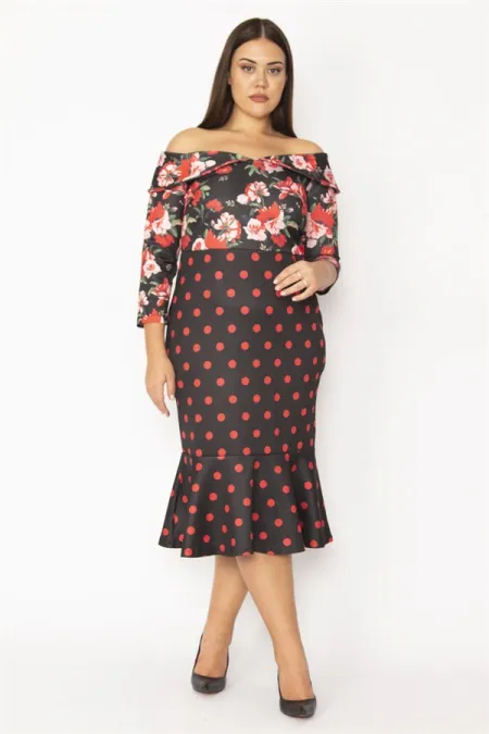 KADIN SİYAH YAKA DETAYLI KAPRİ KOLLU ETEK UCU VOLANLI ELBİSE