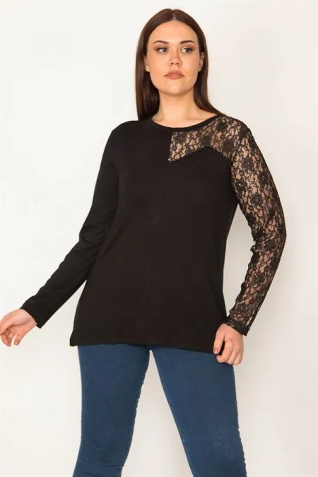 KADIN SİYAH DANTEL DETAYLI BLUZ