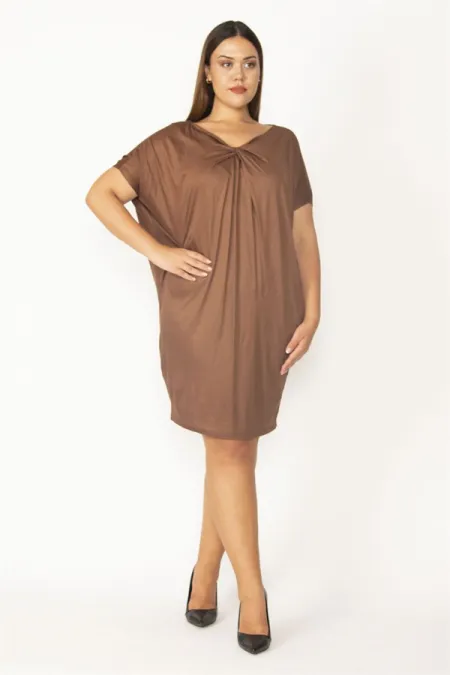 Kadın Kahve İnce Viskon Yaka Detaylı Tunik 65N27414