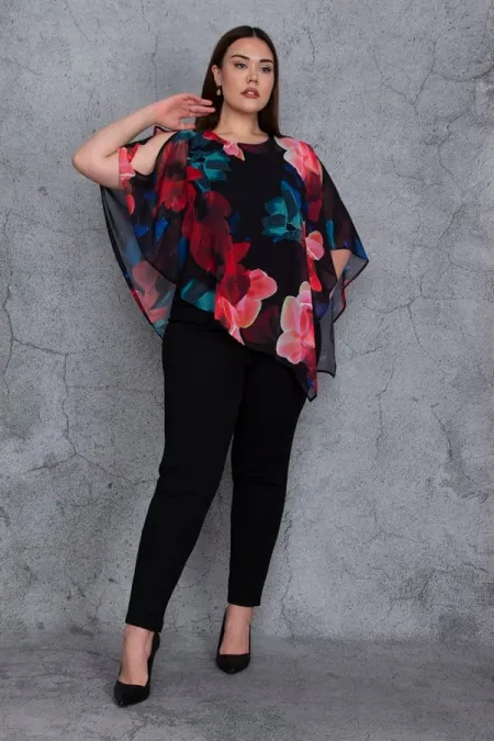 Kadın Siyah Üst Kısmı Şifon Pelerin Detaylı Tulum 65N23917