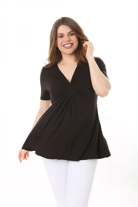 Chemisier bordeaux grande taille pour femme, avec détail froncé au niveau de la poitrine, col en V, manches courtes 65N37581