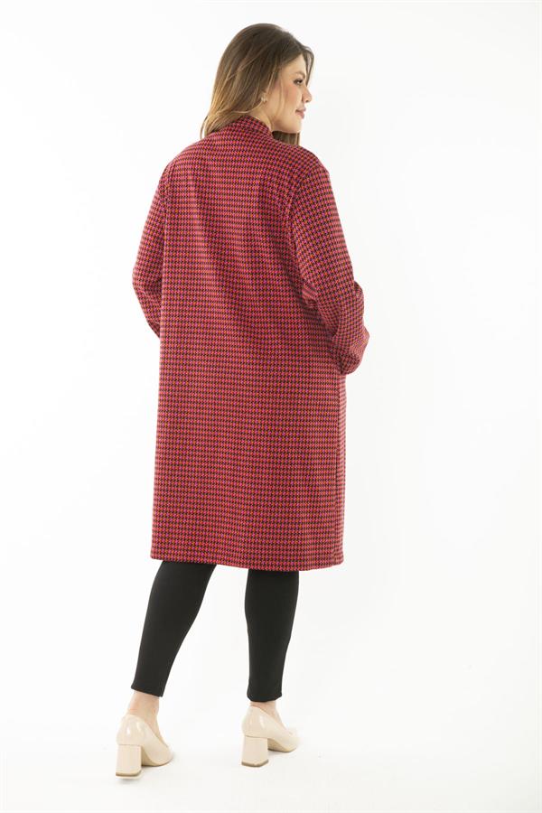 Women's Plus Size Red Piyedepul Pattern Metal Button Unlined Cape 65N37109