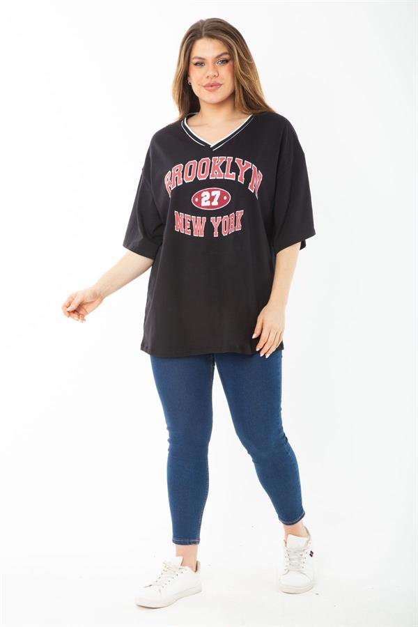 Kadın Büyük Beden Siyah Pamuklu Kumaş V Yaka Ribana Ve Baskı Detaylı Tunik 65N37456