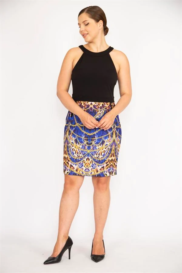 KADIN SİYAH HALTER YAKA SÜS DÜĞMELİ ETEĞİ DESENLİ ELBİSE