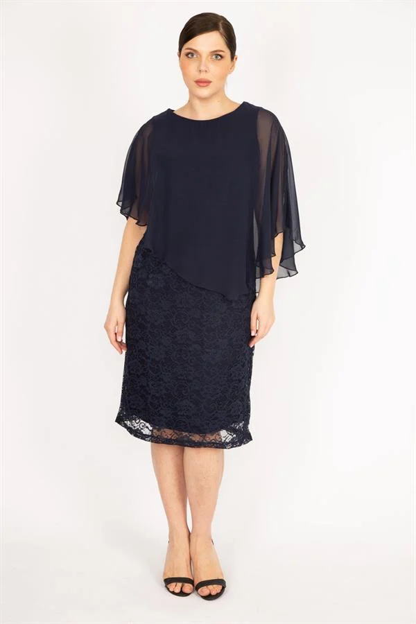 Kadın Lacivert Büyük Beden Şifon Pelerinli Astarlı Dantel Elbise
