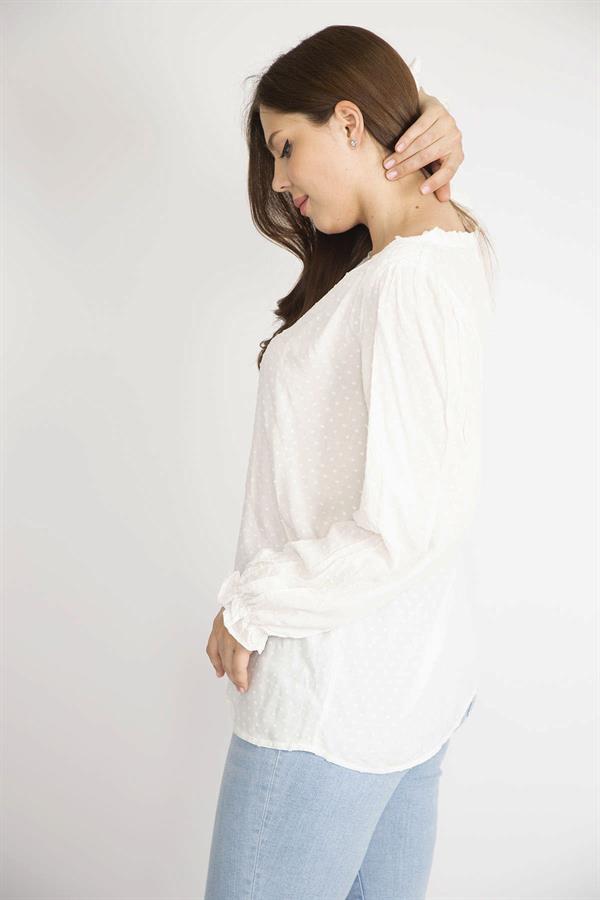 Kadın Kemik Büyük Beden Nopeli Kumaş Yaka Fırfırlı Kol Ağzı Lastikli Bluz