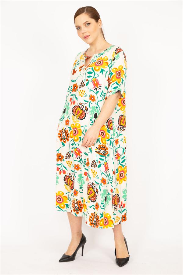 Kadın Renkli Büyük Beden Dokuma Viskon Kumaş Ön Pat Düğmeli Cepli Elbise 65N35839