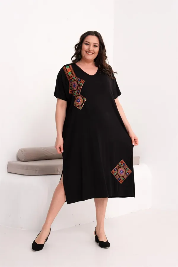 Kadın Büyük Beden Siyah, Nakış Rahat Kesim Elbise 65N39442