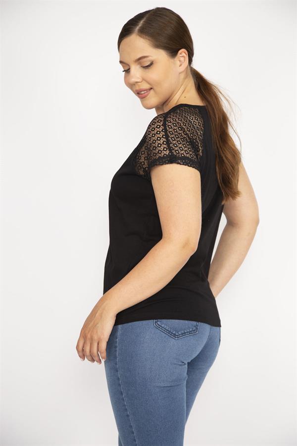 Kadın Beyaz Büyük Beden Pamuklu Kumaş Ön Pat Fermuarlı Kolları Dantel Bluz