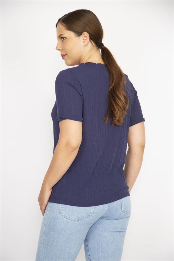 Kadın Lacivert Büyük Beden Kendinden Çizgili Kısa Kollu Bluz