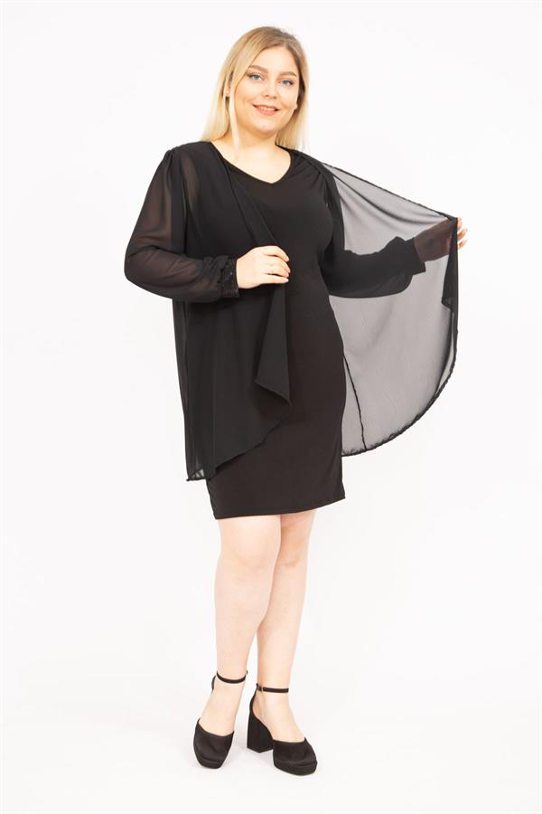 Kadın Siyah Büyük Beden Şifon Pelerinli Manşetleri Taş Detaylı Elbise 65N35809