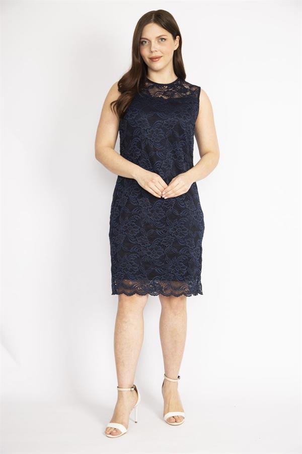 Kadın Bej Büyük Beden Arka Gizli Fermuarlı Astarlı Dantel Elbise