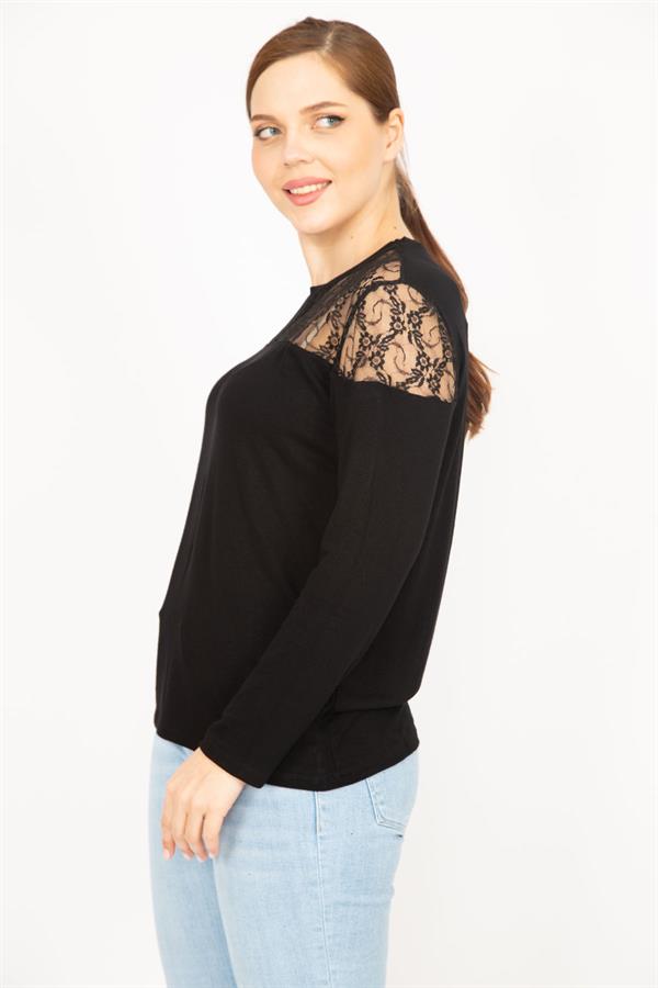 Kadın Siyah Büyük Beden Dantel Garnili Bluz