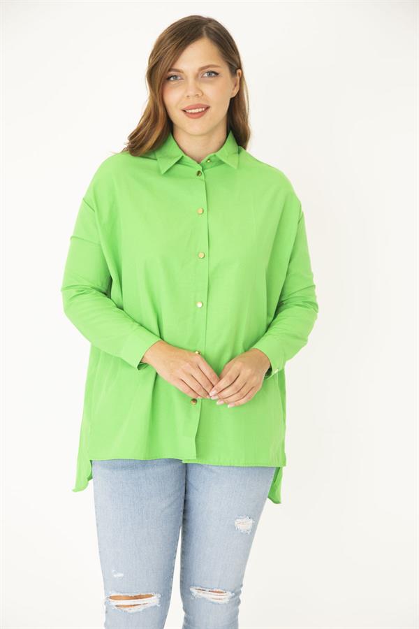 Kadın Büyük Beden Yeşil Ön Düğmeli Yan Yırtmaçlı Gömlek 65N37036
