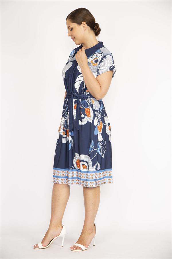 Kadın Lacivert Büyük Beden Yakalı Ön Pat Fermuarlı Beli Kuşaklı Elbise