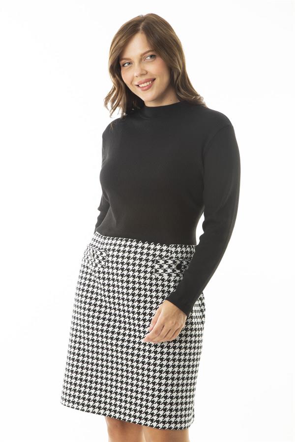 Kadın Büyük Beden Siyah Sıfır Yaka Kazayağı Desenli Elbise 65N36910