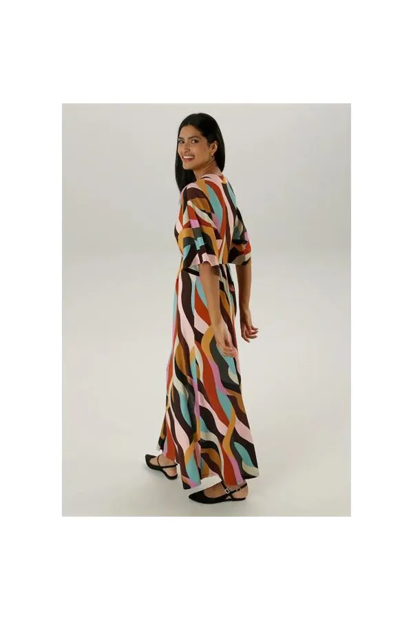 Kadın Büyük Beden Renkli, Ön Gipe Lastik Detaylı Yarasa Kol, Desenli Uzun Elbise 65N38811