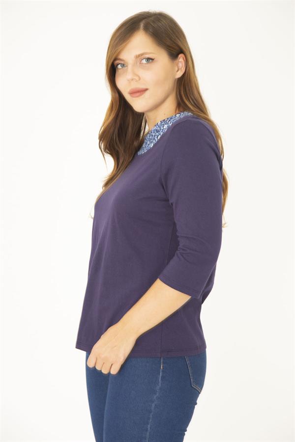 Kadın Büyük Beden Lacivert Pamuklu Kumaş Yaka Detaylı Bluz 65N36964