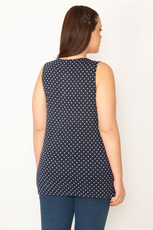 Kadın Lacivert Yaka Dantelli Puan Desenli Bluz 65N32431