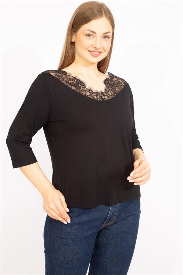 Kadın Siyah Büyük Beden Dantel Detaylı Bluz 65N35576