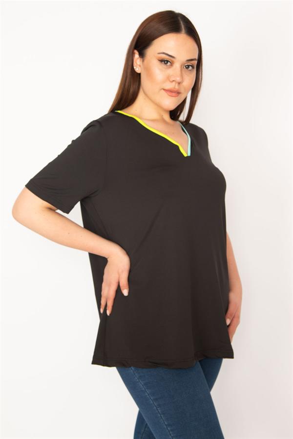 Kadın Siyah Büyük Beden Yaka Biyeli Spor Bluz 65N35618