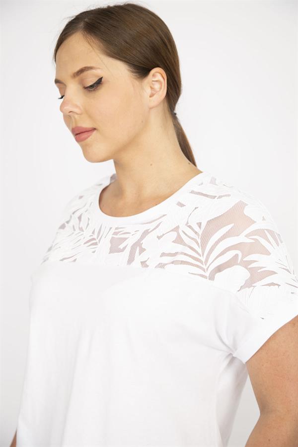 Kadın Beyaz Büyük Beden Pamuk Kumaş Robası Tül Aplike Uzun Bluz