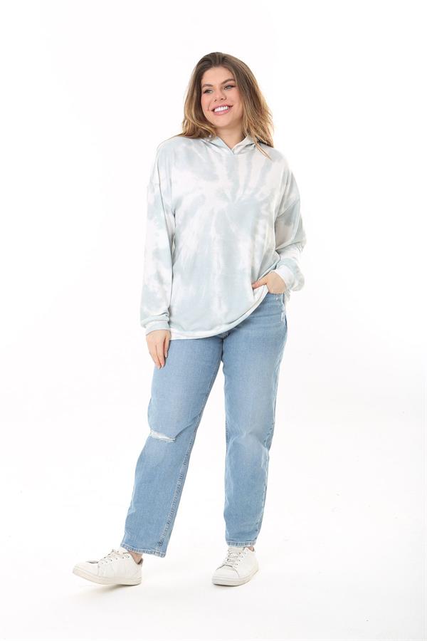 Women's Plus Size Green Batik Patterned Hooded Sweatshirt 65N37521