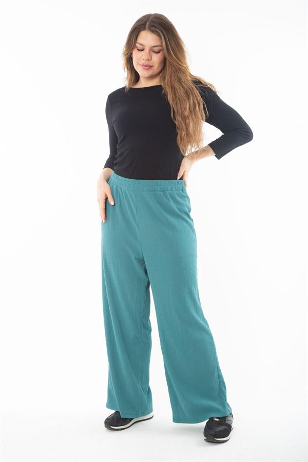 Kadın Büyük Beden Siyah Beli Lastikli Geniş Paçalı Bürümcük Pantolon 65N37315