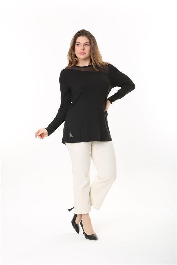 Kadın Büyük Beden Siyah Ön Ve Arka Yakası Tül Detaylı Uzun Kollu Bluz 65N37538