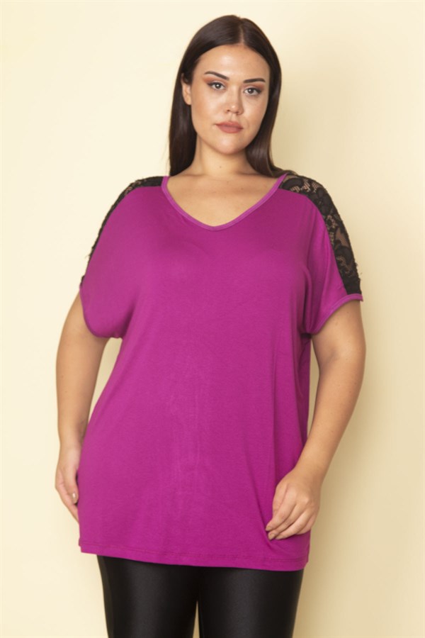 Kadın Fuşya Omuzları Dantel Detaylı V Yakalı Viskon Bluz 65N28745