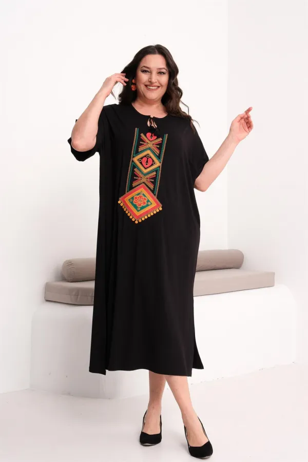 Kadın Büyük Beden Siyah, Nakış Rahat Kesim Elbise 65N39441