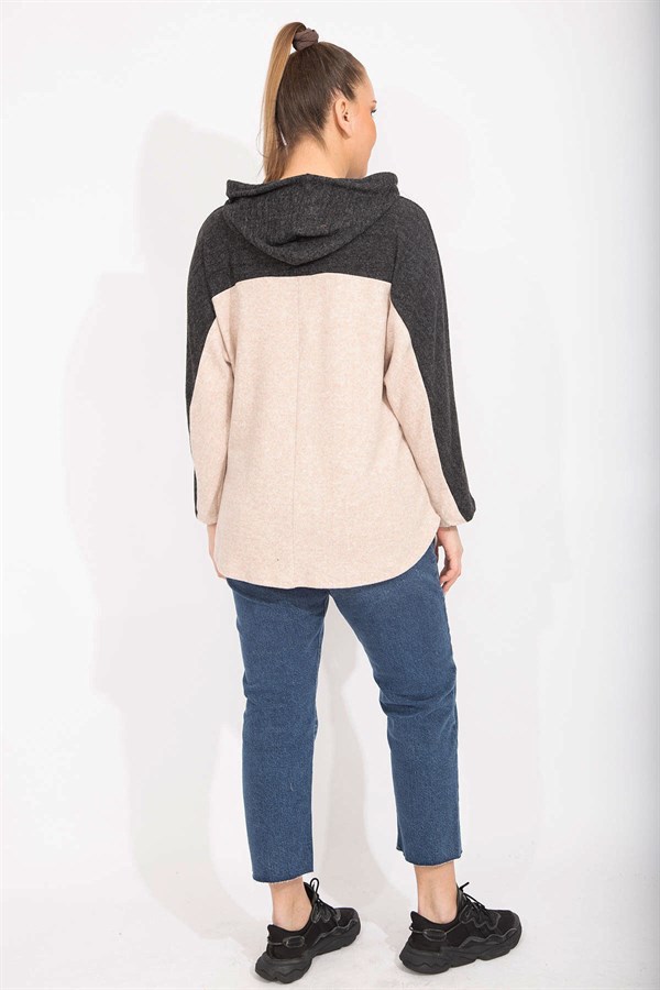 Kadın Gri Rahat Kesim Yumoş Kumaş Kapşonlu Cepli Sweatshirt 65N35488