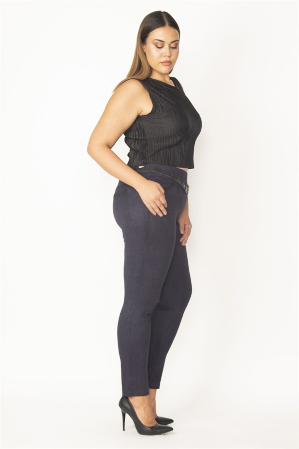 Kadın Haki Ekose Desenli Kemer Aksesuarlı Pantolon 65N28637