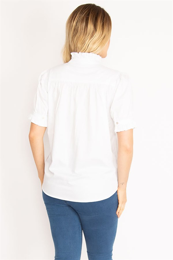 Kadın Beyaz Yaka Ve Kol Ağzı Fırfır Detaylı Poplin Bluz 65N35174