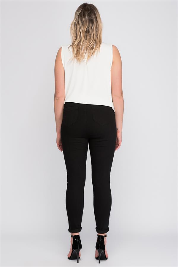 Kadın Siyah Yırtık Detaylı Denim Pantolon 65N19016