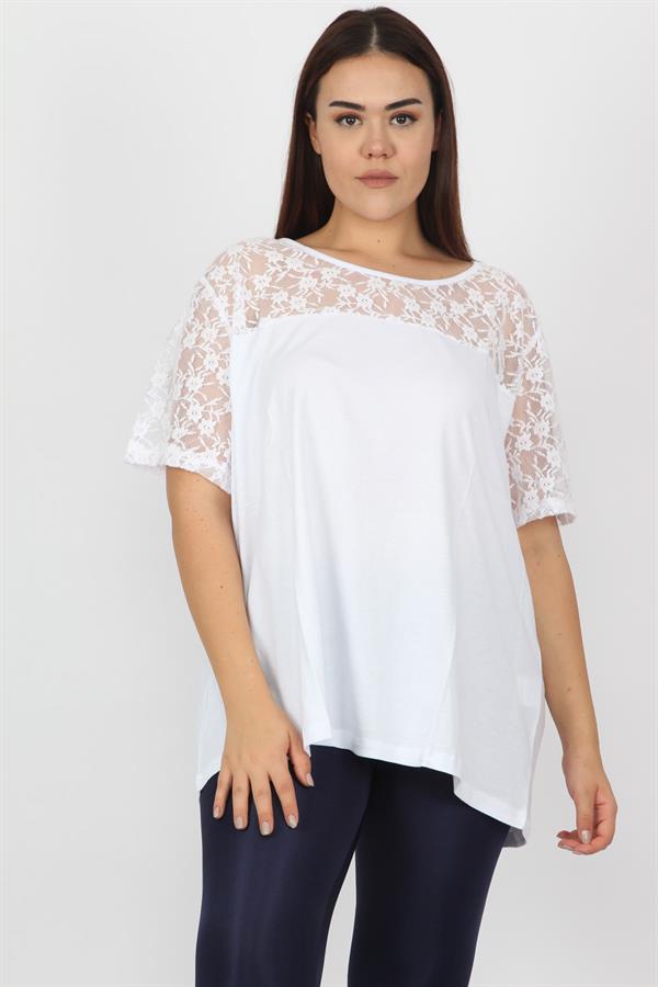 Kadın Beyaz Pamuklu Kumaş Dantel Detaylı Bluz 65N20711