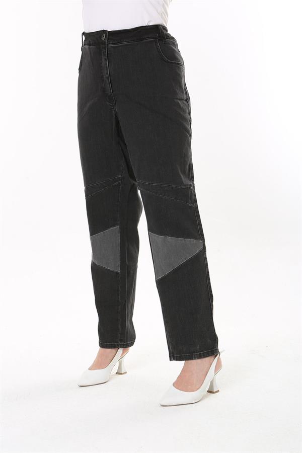 Kadın Büyük Beden Siyah Kup Detaylı Yan Kemeri Lastikli Likralı Kot Pantolon 65N37728